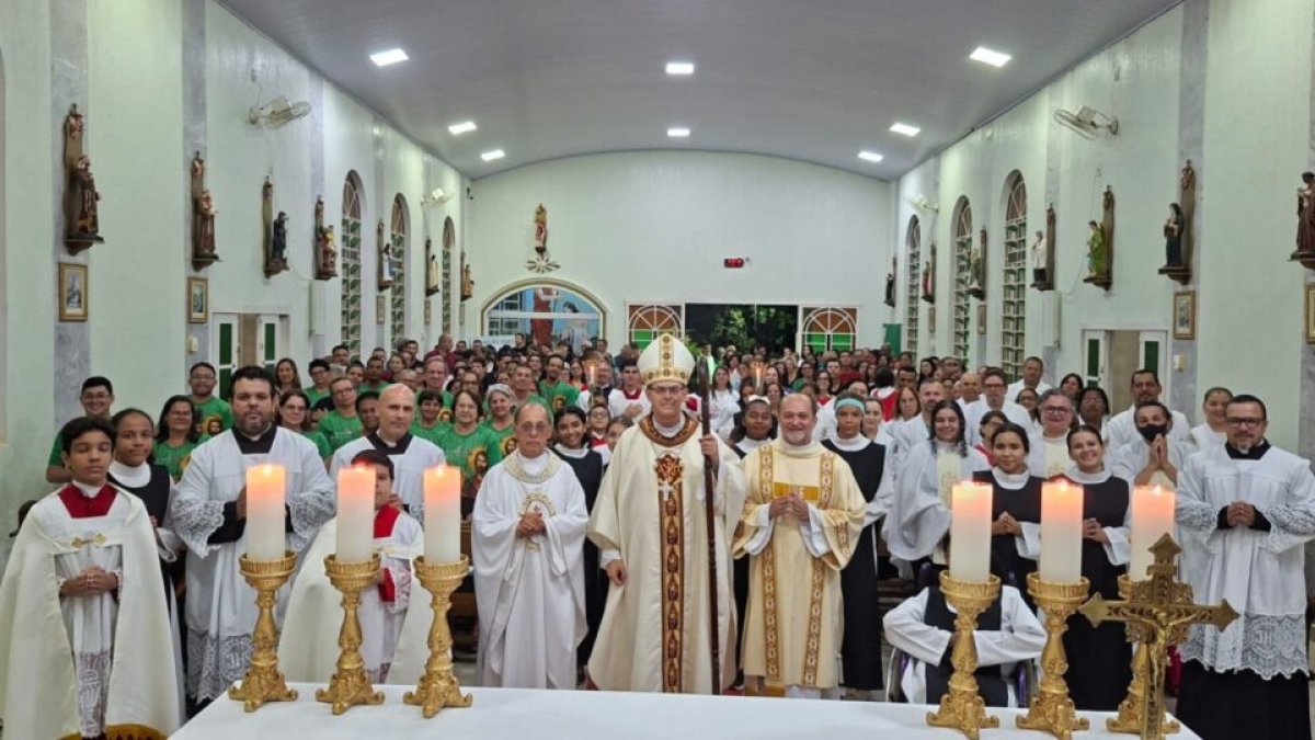 Dom Luiz realiza visita pastoral à Paróquia São Judas Tadeu de Américo Brasiliense
